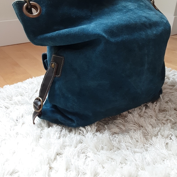 Blue suede shoulder bag - Picture 4 of 4